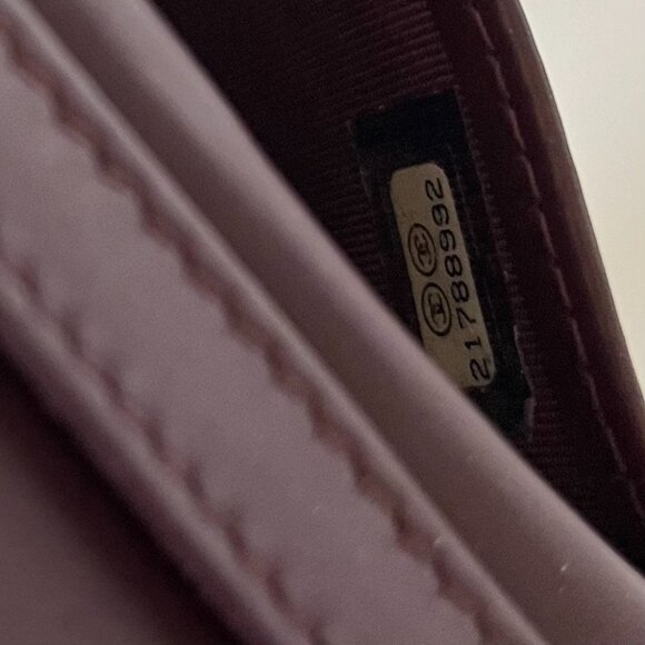 CHANEL Classic Caviar ID Bifold Card Holder Wallet - Picture 8 of 16